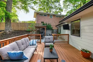 1461 Lively Ridge Rd NE, Atlanta, GA 30329 - Photo 21