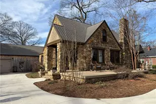 607 N College St, Cedartown, GA 30125 - Photo 9