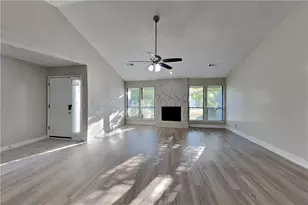 1174 Empire Cir, Lawrenceville, GA 30044 - Photo 3