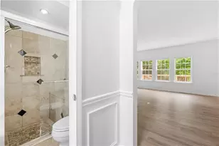 4017 Wyndam Hill Dr, Suwanee, GA 30024 - Photo 11
