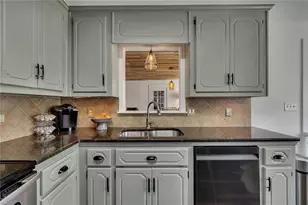 701 Mulberry Cir, Woodstock, GA 30189 - Photo 5