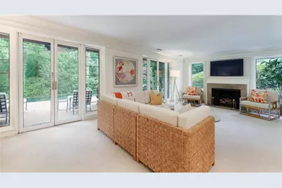 1020 W Wesley Road, Atlanta, GA 30327 - Photo 23