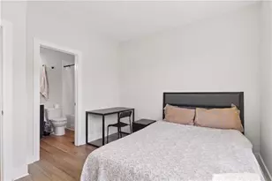 913 Brees Ct, Atlanta, GA 30318 - Photo 25