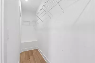 913 Brees Court, Atlanta, GA 30318 - Photo 19