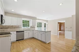 4486 Cardiff Ct NE, Roswell, GA 30075 - Photo 9