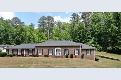 5025 Greentree Trail, South Fulton, GA 30349 - Photo 5