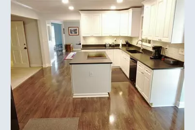 5025 Greentree Trail, South Fulton, GA 30349 - Photo 11