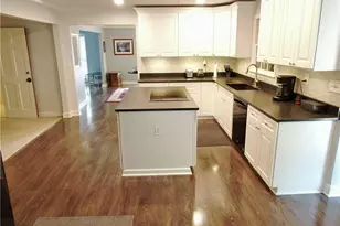 5025 Greentree Trail, South Fulton, GA 30349 - Photo 11