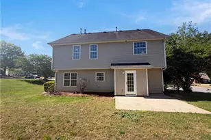 705 Windsor Brook Ln, Lawrenceville, GA 30045 - Photo 5