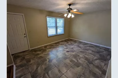 8839 Long Beach Circle, Sandy Springs, GA 30350 - Photo 9