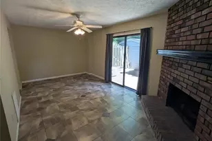8839 Long Beach Cir, Sandy Springs, GA 30350 - Photo 5