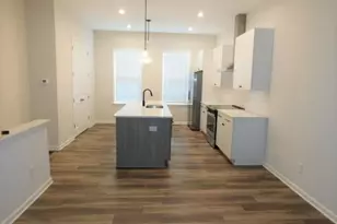 139 Pacer Pl, Atlanta, GA 30342 - Photo 9