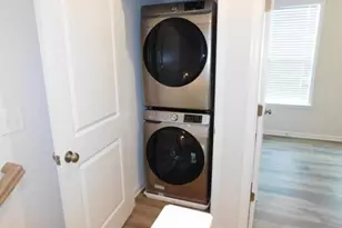 139 Pacer Pl, Atlanta, GA 30342 - Photo 21