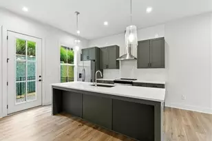170 Color Cir, Atlanta, GA 30317 - Photo 5