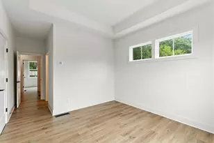 170 Color Cir, Atlanta, GA 30317 - Photo 15