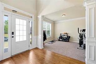 522 Woodburn Ln, Lawrenceville, GA 30044 - Photo 5