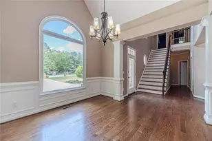 395 Amberbrook Cir, Grayson, GA 30017 - Photo 5