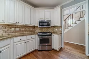 395 Amberbrook Cir, Grayson, GA 30017 - Photo 13