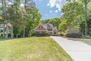 395 Amberbrook Cir, Grayson, GA 30017 - Photo 3