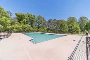 395 Amberbrook Cir, Grayson, GA 30017 - Photo 61