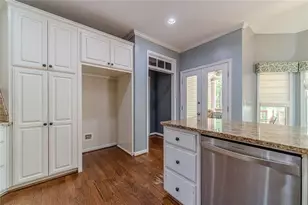 395 Amberbrook Cir, Grayson, GA 30017 - Photo 15