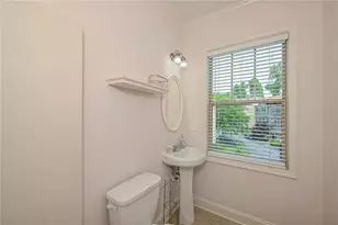 1915 Sterling Oaks Cir NE, Atlanta, GA 30319 - Photo 13