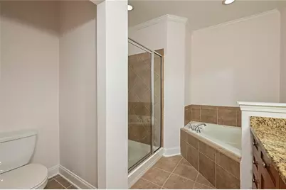 1915 Sterling Oaks Circle NE, Atlanta, GA 30319 - Photo 11