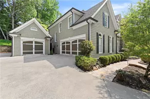 2407 Edgemere Ct, Marietta, GA 30062 - Photo 3