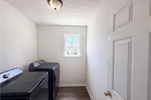 2925 Lake Port Dr, Snellville, GA 30039 - Photo 19