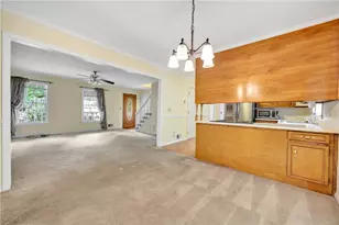 368 Bridgewood Dr SE, Conyers, GA 30094 - Photo 11