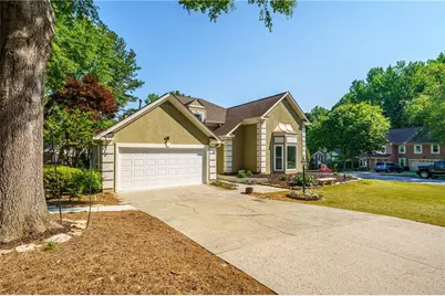 301 Oak Terrace, Alpharetta, GA 30009 - Photo 5
