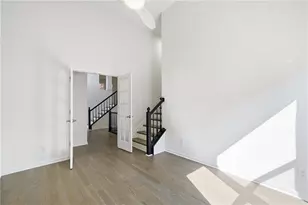 301 Oak Terrace, Alpharetta, GA 30009 - Photo 11