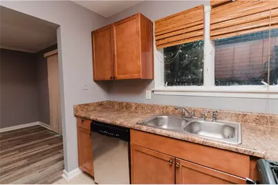 1196 Ashborough Drive #J, Marietta, GA 30067 - Photo 21