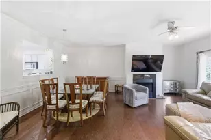 1252 Park Pass Row, Suwanee, GA 30024 - Photo 7