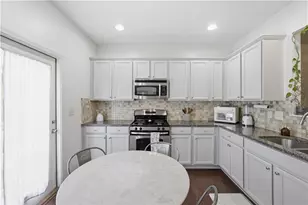 1252 Park Pass Row, Suwanee, GA 30024 - Photo 15