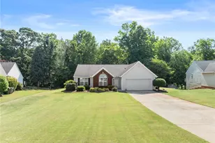 5433 Evergreen Forest Ct, Flowery Branch, GA 30542 - Photo 5