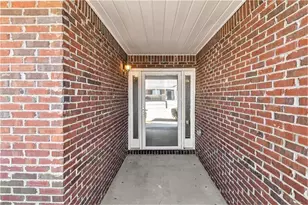 741 Jacoby Dr, Loganville, GA 30052 - Photo 3