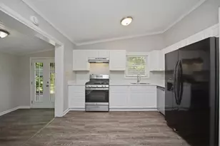 2432 Woodacres Rd NE, Atlanta, GA 30345 - Photo 13