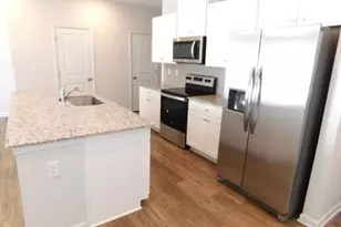 5313 Melbourne Ln, Flowery Branch, GA 30542 - Photo 3