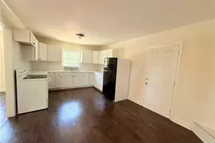 4326 Autumn Hill Dr, Stone Mountain, GA 30083 - Photo 3