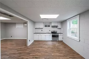 9805 Buice Rd, Alpharetta, GA 30022 - Photo 5