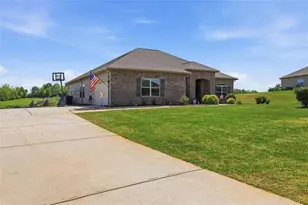 5912 Wauka Mountain Springs Dr, Clermont, GA 30527 - Photo 5