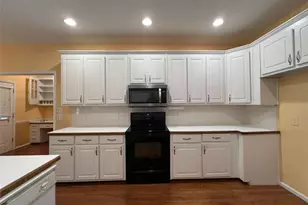 3707 Coldwater Ln, Snellville, GA 30039 - Photo 7