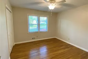 1296 Worley Dr, Marietta, GA 30066 - Photo 17