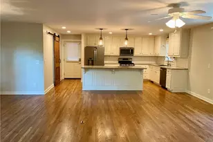 1296 Worley Dr, Marietta, GA 30066 - Photo 9