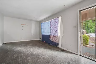 266 Holly Road NW, Atlanta, GA 30314 - Photo 3