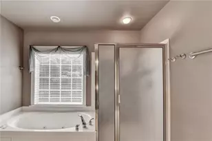 2105 Wrights Mill Cir NE, Atlanta, GA 30324 - Photo 37