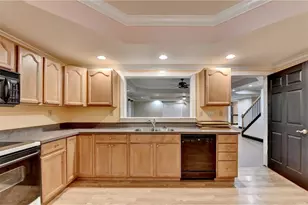 2105 Wrights Mill Cir NE, Atlanta, GA 30324 - Photo 17