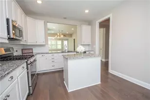 245 Spruce Pine Cir, Peachtree City, GA 30269 - Photo 7