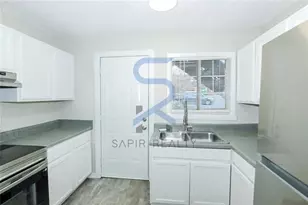 2055 Alison Ct, Atlanta, GA 30311 - Photo 5